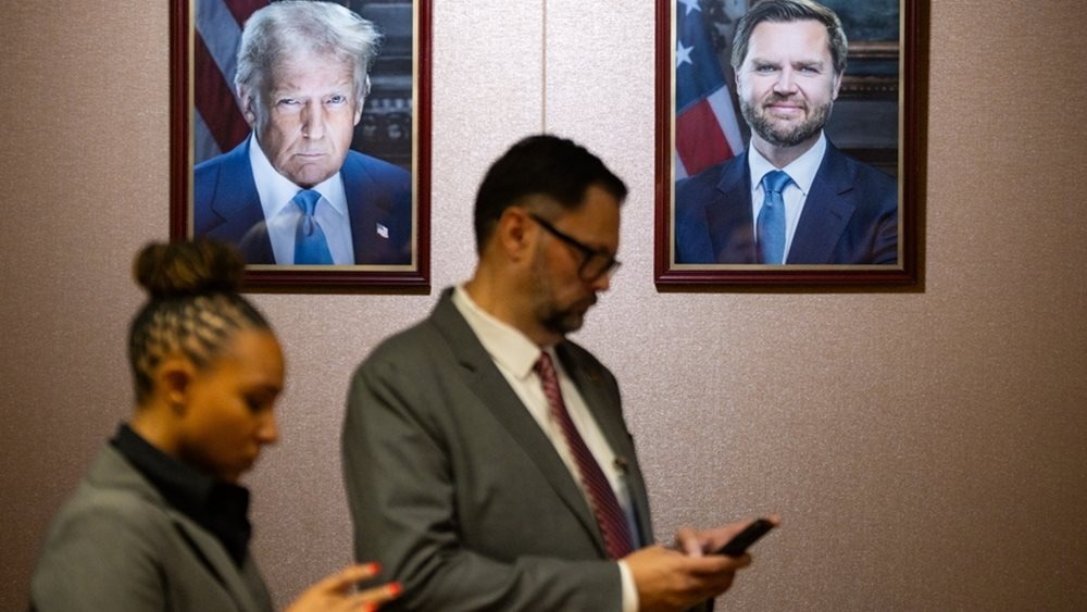 Ο Βανς θέλει να γίνει διάδοχος του Τραμπ – μπορεί;