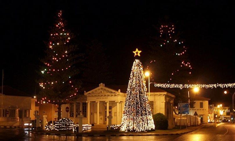 Χιλιάδες συμπατριώτες μας επιλέγουν Πάφο για τα Χριστούγεννα