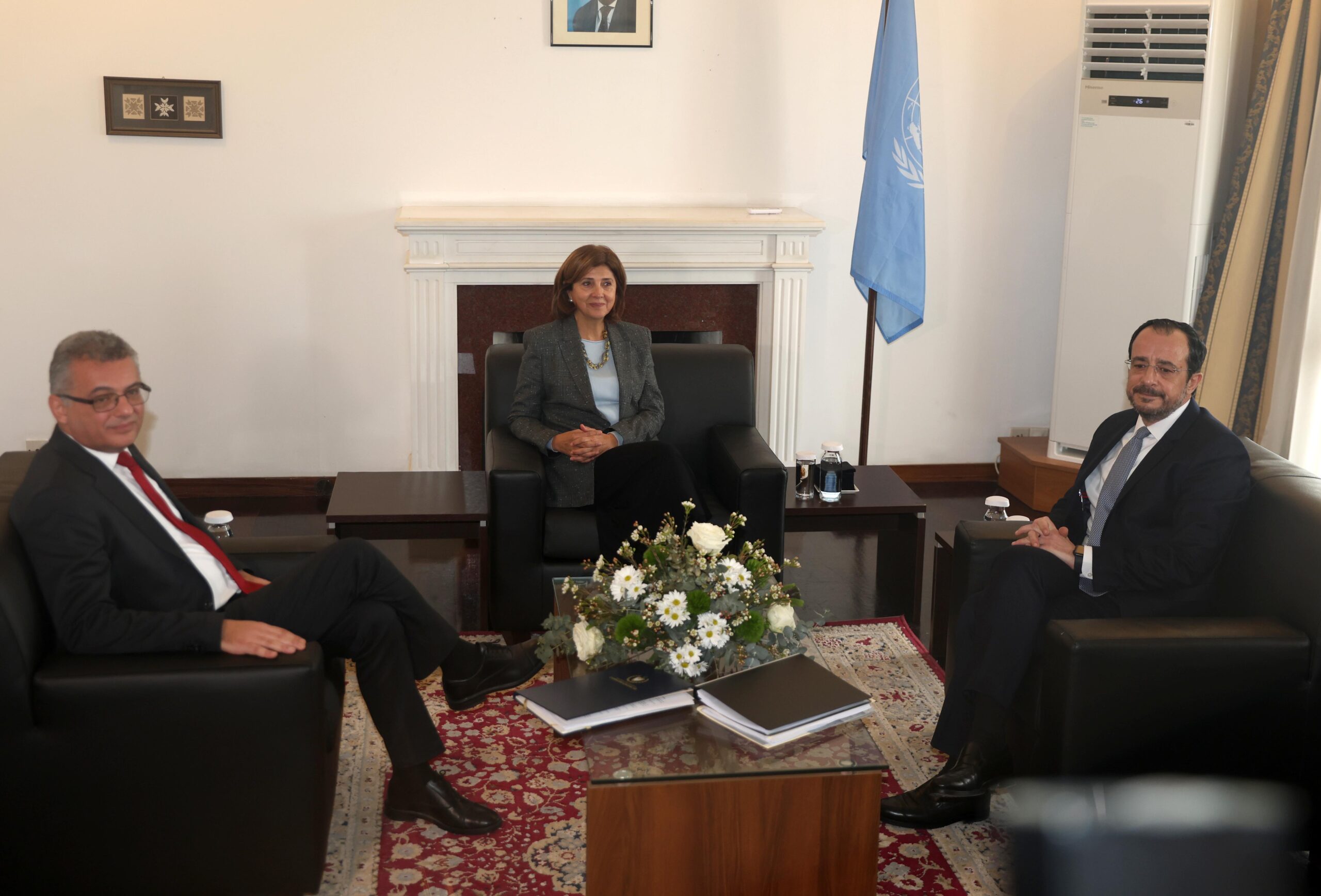 ΜΟΕ χωρίς βιασύνη βλέπει η Ολγκίν: Δεύτερη τριμερής χωρίς φως – Πέντε προτάσεις Χριστοδουλίδη με στόχο τις διαπραγματεύσεις