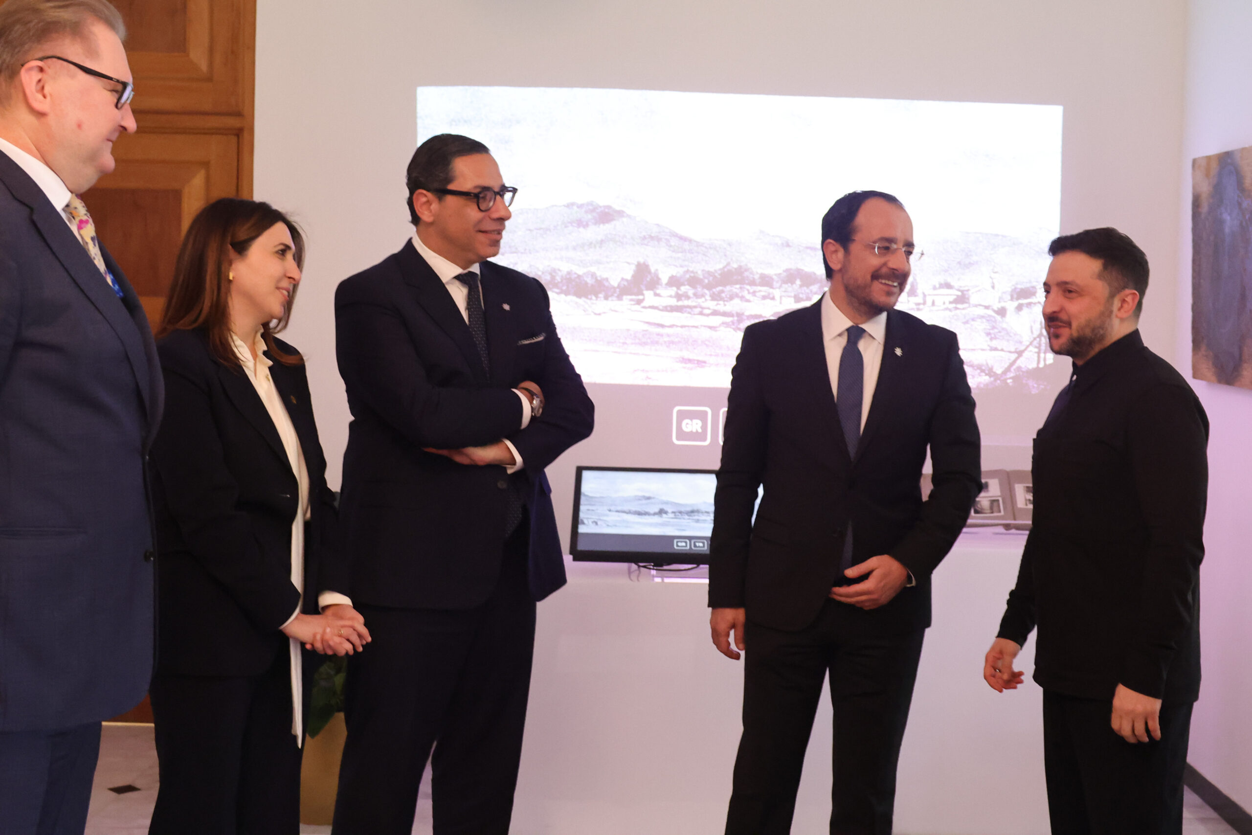 Entangled Interests in Full Bloom