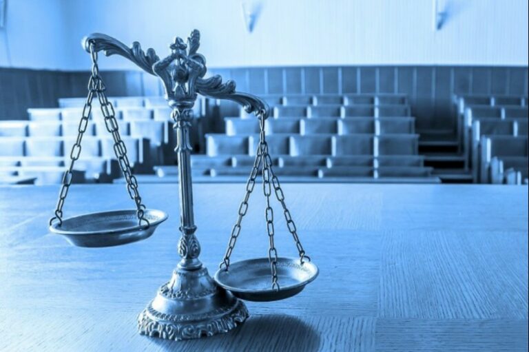 Sosial media: Δικαστήρια με χρήστες δικαστές