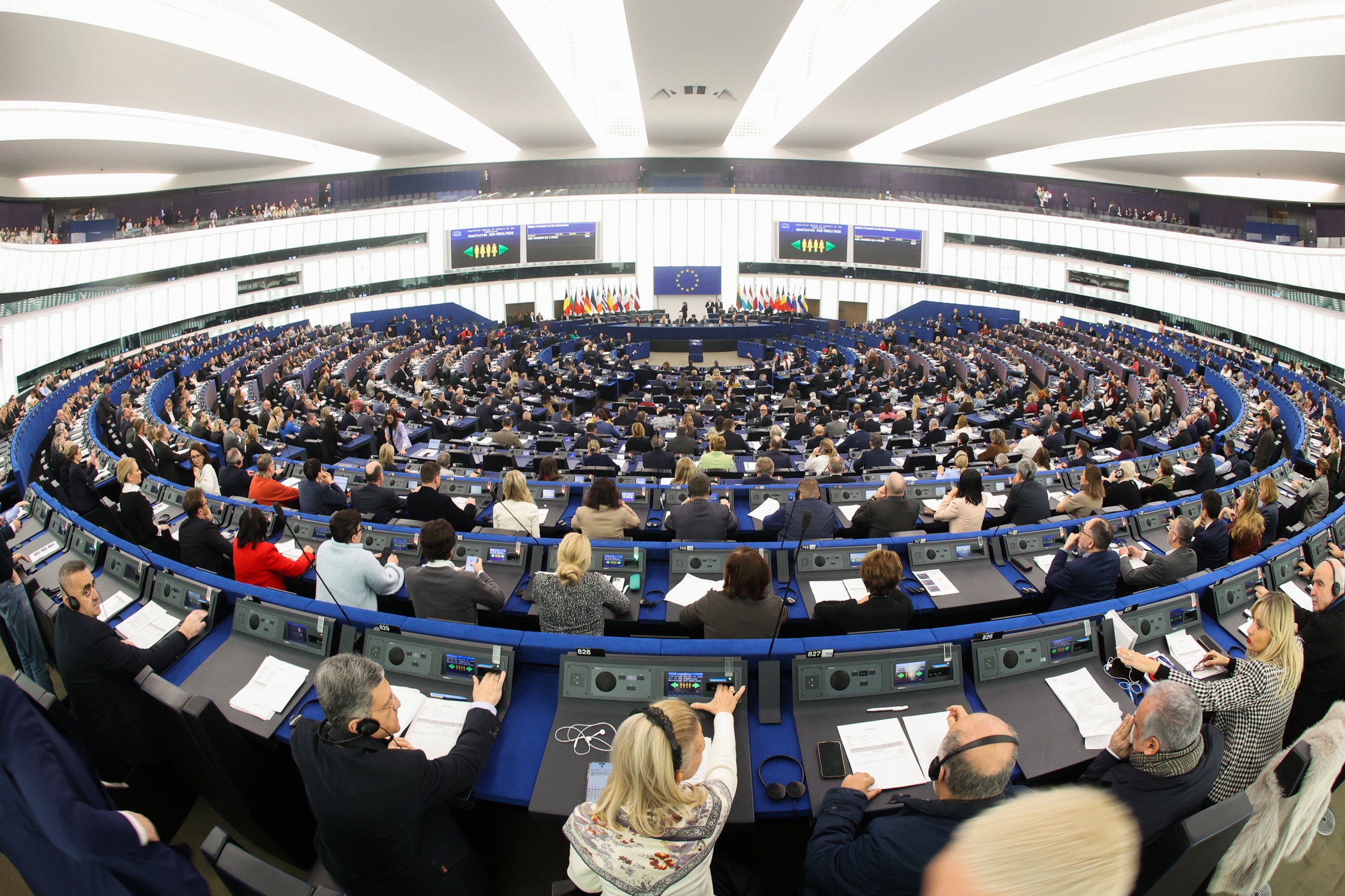 «Μετακομίζει» στις Βρυξέλλες το Υπουργικό – Ενώπιον των Επιτροπών του Ευρωκοινοβουλίου για την Προεδρία