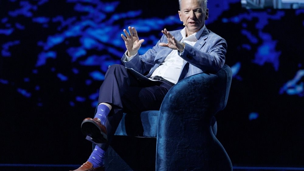 Καμπανάκι από τον πρώην CEO της Google Σμιντ για Ευρώπη και AI