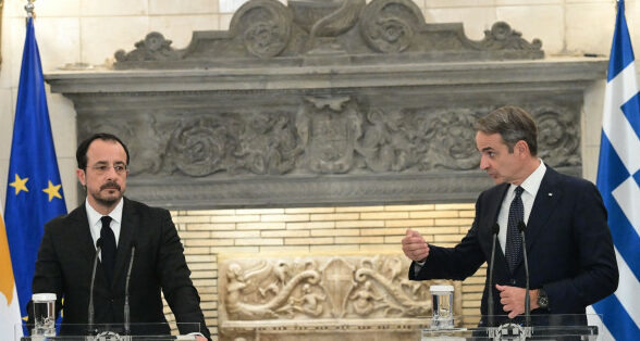 Διασύνδεση: Δεν μπορούμε να τα βρούμε ούτε για επικαιροποίηση;