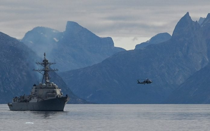 Πυκνώνουν τα σύννεφα πολέμου στο Ιράν: Οι ΗΠΑ έστειλαν και 10ο πολεμικό πλοίο στη Μέση Ανατολή