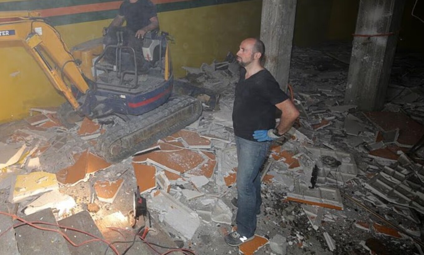 Ο ιδιοκτήτης του μπαρ στο Κραν Μοντανά είχε βαρύ ποινικό παρελθόν – Είχε φυλακιστεί στη Γαλλία για απάτη και απαγωγή