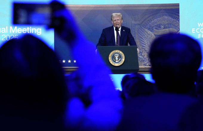 Ομιλία Τραμπ στο Νταβός: Δεν αναγνωρίζω την Ευρώπη – Θέλουμε άμεσες διαπραγματεύσεις για τη Γροιλανδία, δεν θα χρησιμοποιήσω βία (live εικόνα)