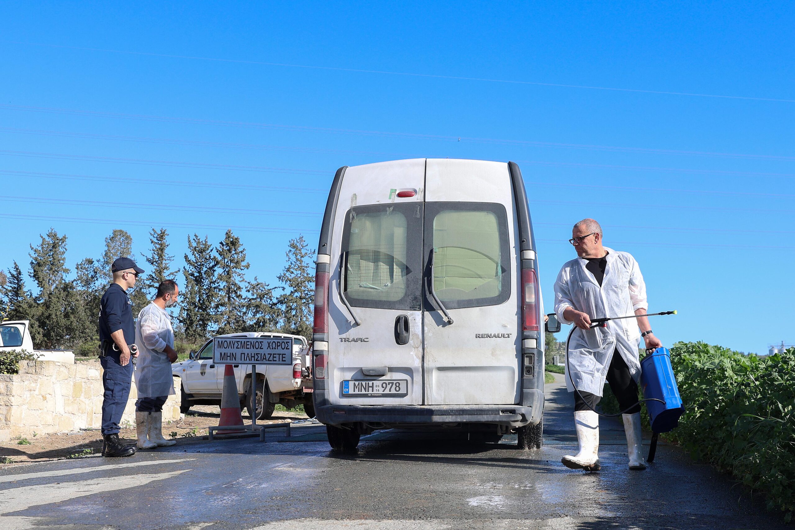 Σε επιφυλακή Ορόκλινη και Λιβάδια για αφδθώδη πυρετό – Παρέχουν υποστηρικτές υπηρεσίες