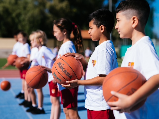 THE GRAMMAR JUNIOR SCHOOL – Η ιστορία του παιδιού σας ξεκινά εδώ