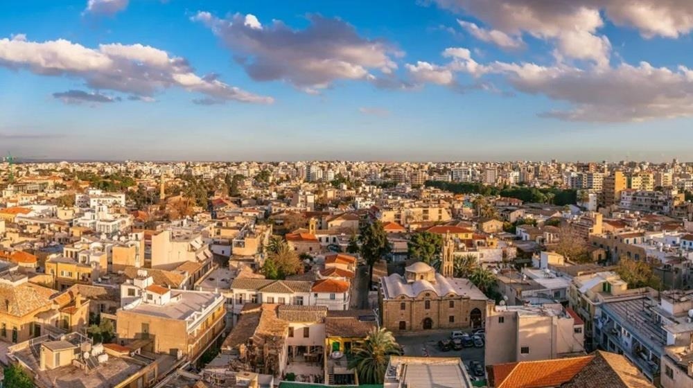 Απόκτηση γης από αλλοδαπούς: Προς ψήφιση πριν τη διάλυση της Βουλής συγκεκριμένες τροποποιήσεις