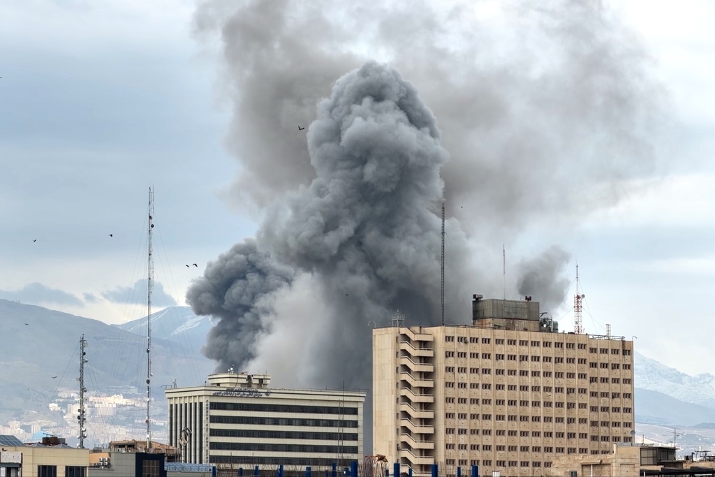 Οι ΗΠΑ θα συνεχίσουν τα πλήγματα εναντίον του Ιράν: Η παύση ισχύει μόνο για τις ενεργειακές εγκαταστάσεις – Το Ισραήλ δεν συμμετέχει στις συνομιλίες Ουάσινγκτον με Τεχεράνη