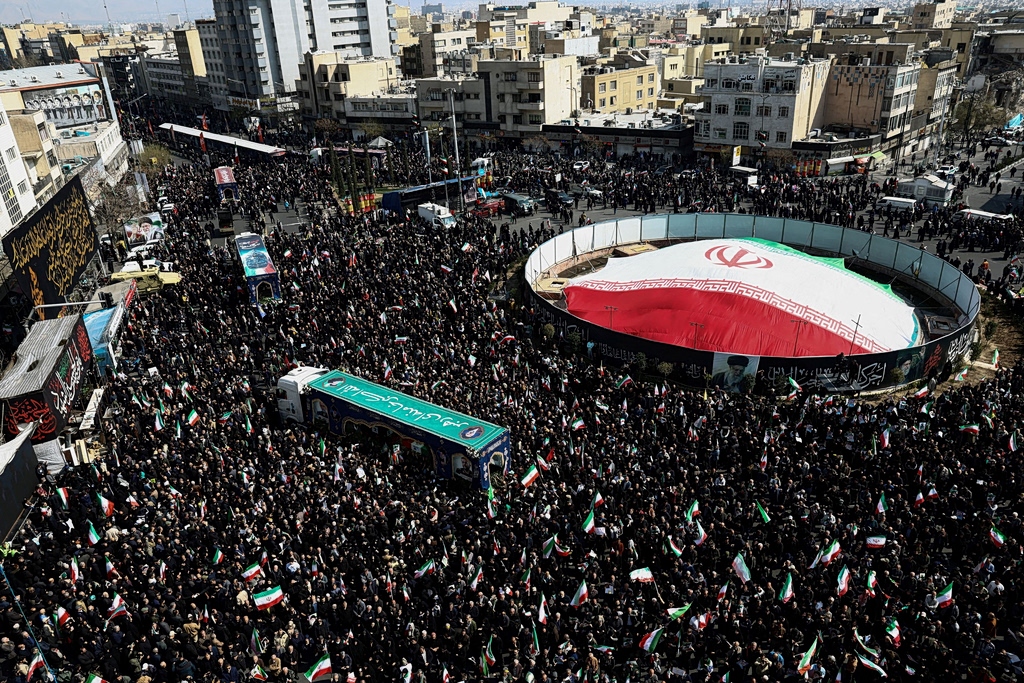 Πώς CIA και Μοσάντ κυνηγούν την ηγεσία του Ιράν – Η αόρατη πλευρά του πόλεμου