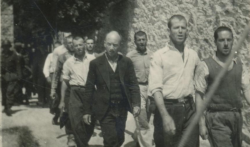 Όταν οι τάφοι μιλούν και τα κράτη σιωπούν