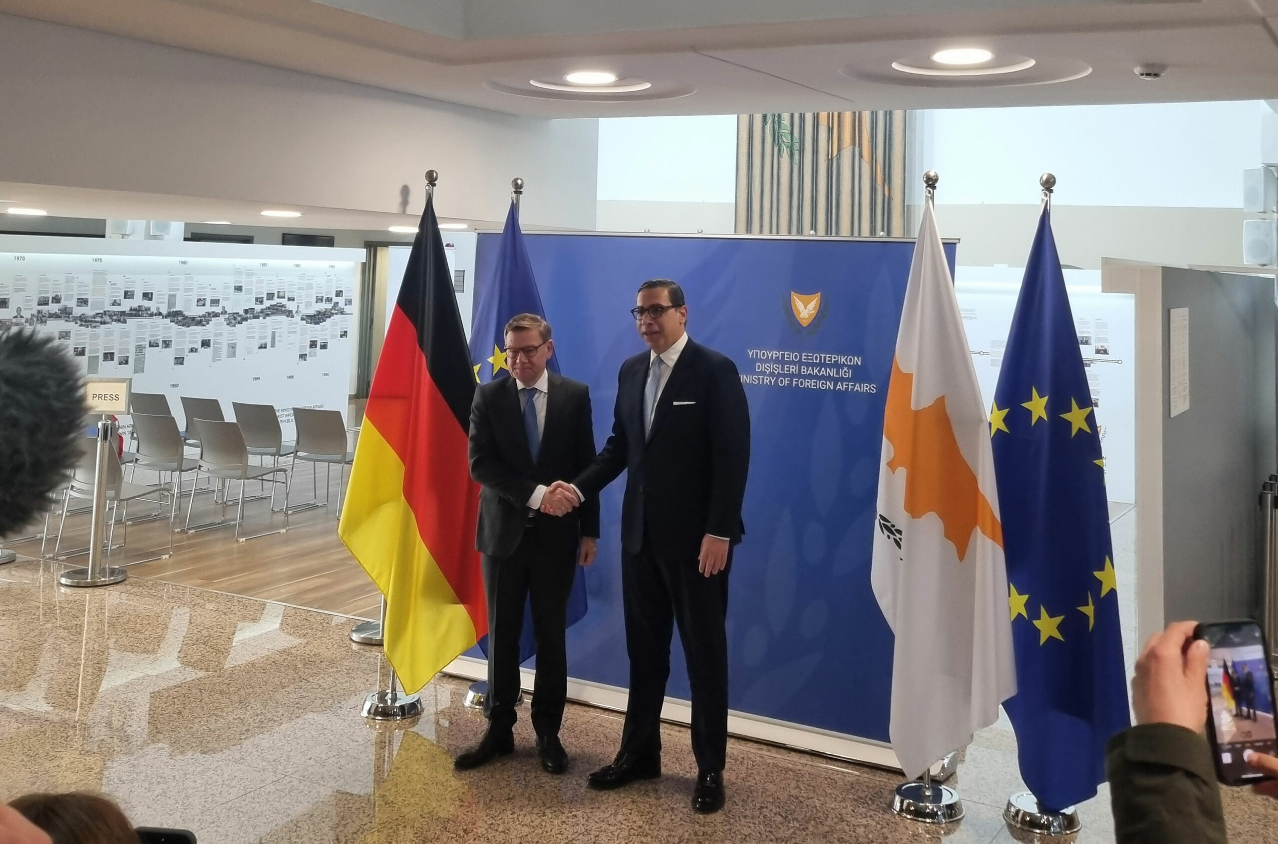 Γερμανική στήριξη στην Κύπρο εν μέσω κρίσης στη Μέση Ανατολή – «Αν μας χρειαστείτε, θα είμαστε εδώ»