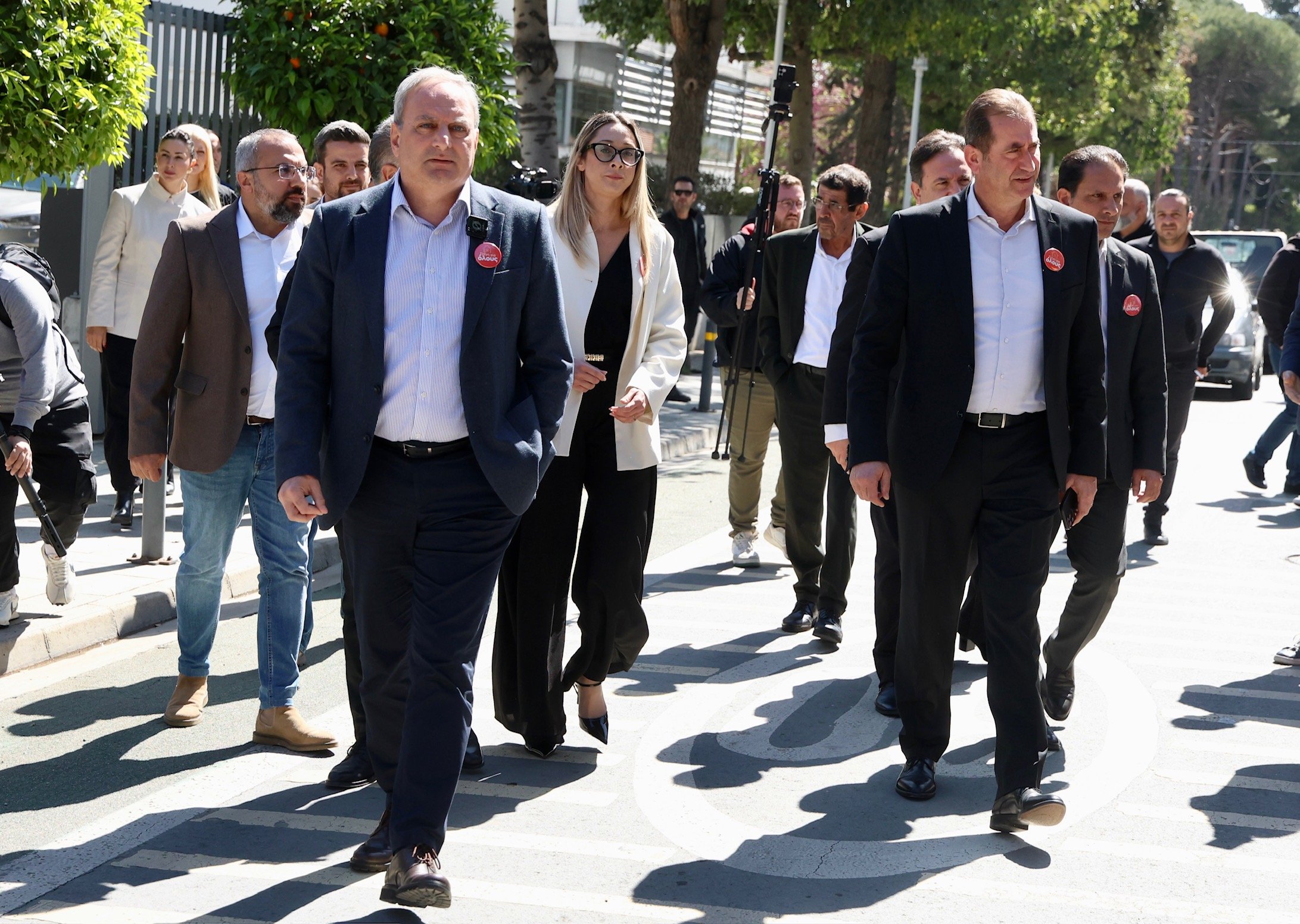 Άλλα αντ’ άλλων στους νόμους που ψήφισε επί τροχάδην η Βουλή – Δύσκολα αποφεύγει το βέτο ο Πρόεδρος