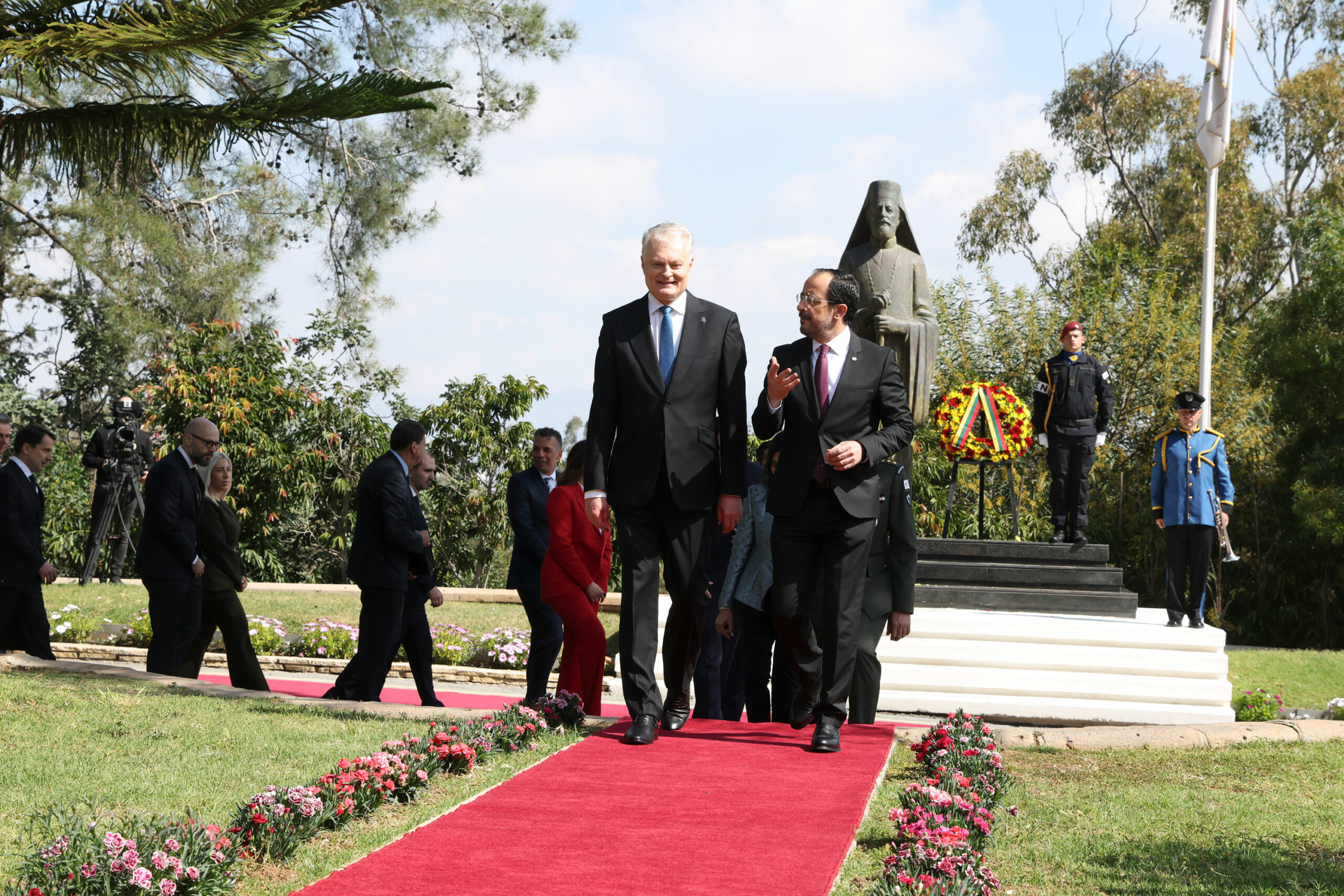 Στο Προεδρικό ο Πρόεδρος της Λιθουανίας – Kατ’ ιδίαν συνάντηση με Πρόεδρο και διευρυμένες συνομιλίες