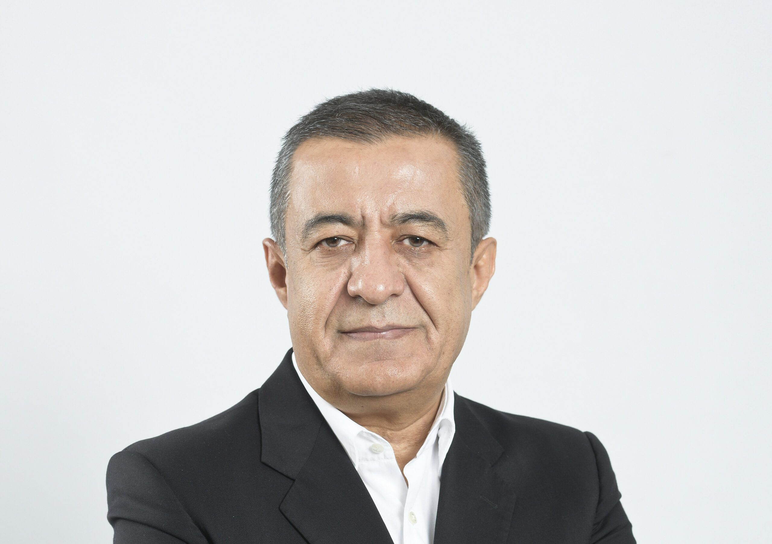 Δρ Χριστόφορος Χατζηκυπριανού CEO & ΠΡΟΕΔΡΟΣ ΣΥΜΒΟΥΛΙΟΥ ΤΟΥ ΕΥΡΩΠΑΙΚΟΥ ΠΑΝΕΠΙΣΤΗΜΙΟΥ ΚΥΠΡΟΥ: Διεθνές Κέντρο Αριστείας