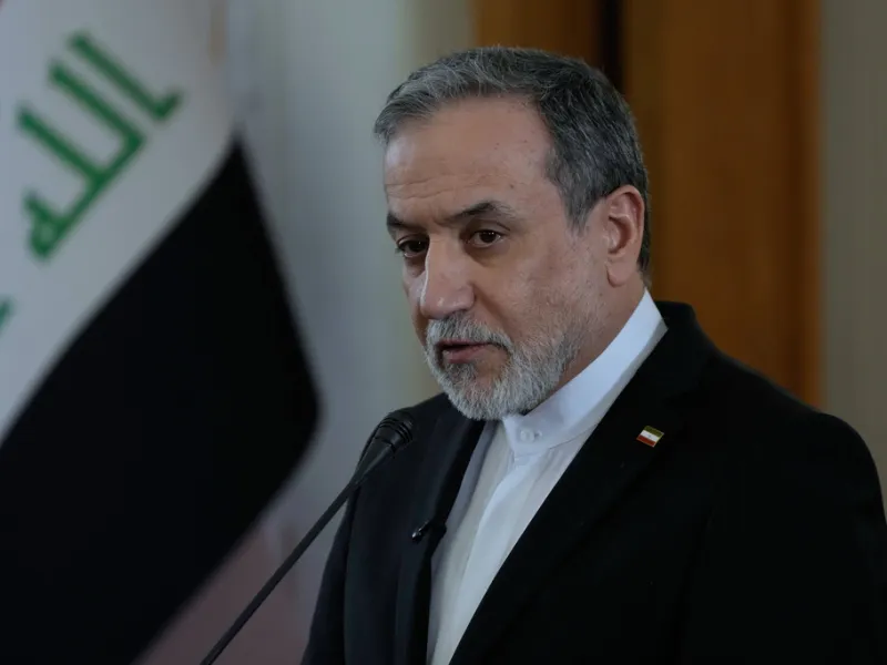 Ο Αραγτσί παραδέχθηκε ότι ανταλλάσσει μηνύματα με τον Γουίτκοφ – «Αυτό δεν σημαίνει πως βρισκόμαστε σε διαπραγματεύσεις»