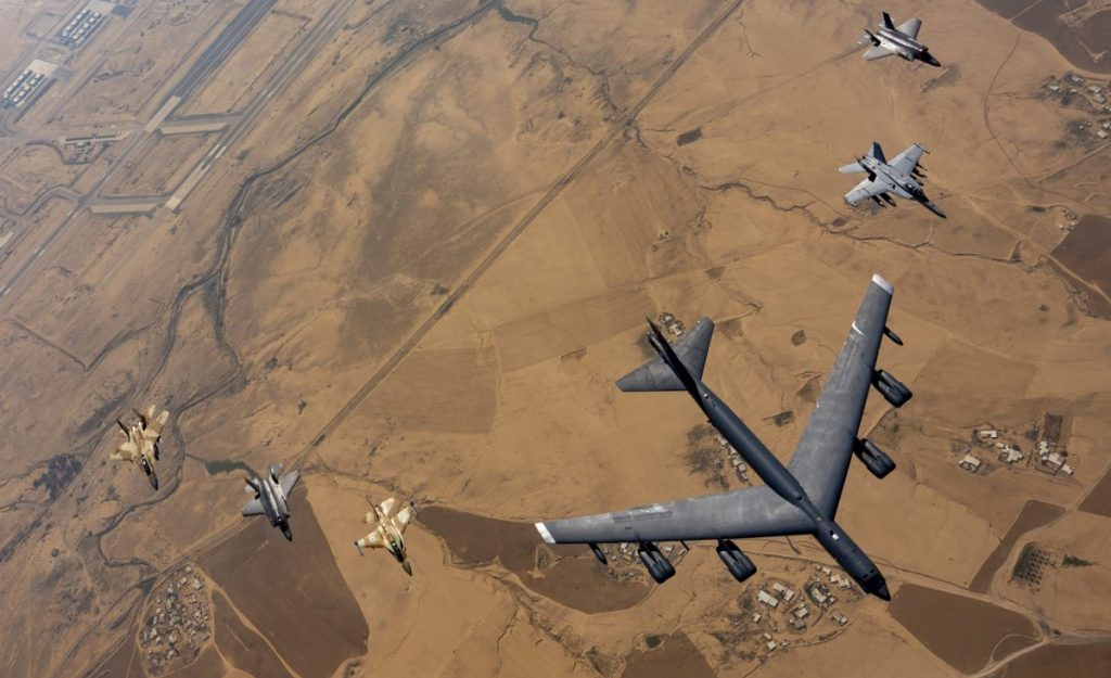 Μυστική αποστολή βλέπει το Ιράν πίσω από τη διάσωση του Αμερικανού πιλότου – «Ήθελαν να κλέψουν εμπλουτισμένο ουράνιο»