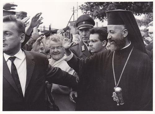 Η αμερικανική πολίτικη στο Κυπριακό το 1964: Ο Μακάριος κάτω από την πίεση των Βρετανών και μετά την αποδοχή της πρότασής τους από τα άλλα «ενδιαφερόμενα μέρη» δέχτηκε να γίνει η διάσκεψη