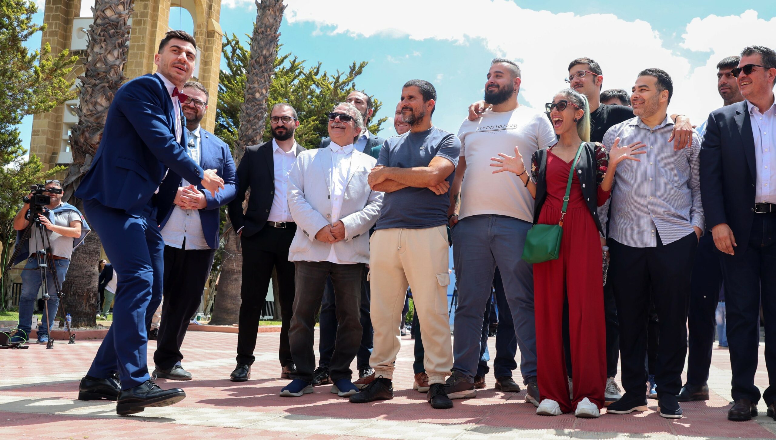 Άλλο η «ειρηνική επανάσταση» κι άλλο ο πασιαμάς, κ. Φειδία