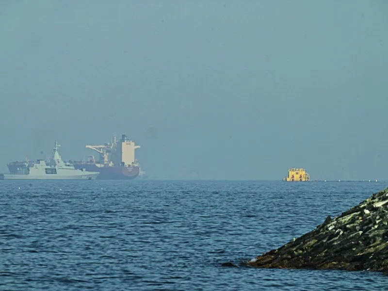 ΗΠΑ: Πρόσωπα από την κυβέρνηση Τραμπ ενθαρρύνουν τα ΗΑΕ να καταλάβουν ιρανικό νησί – «Πηγαίνετε να το πάρετε!»