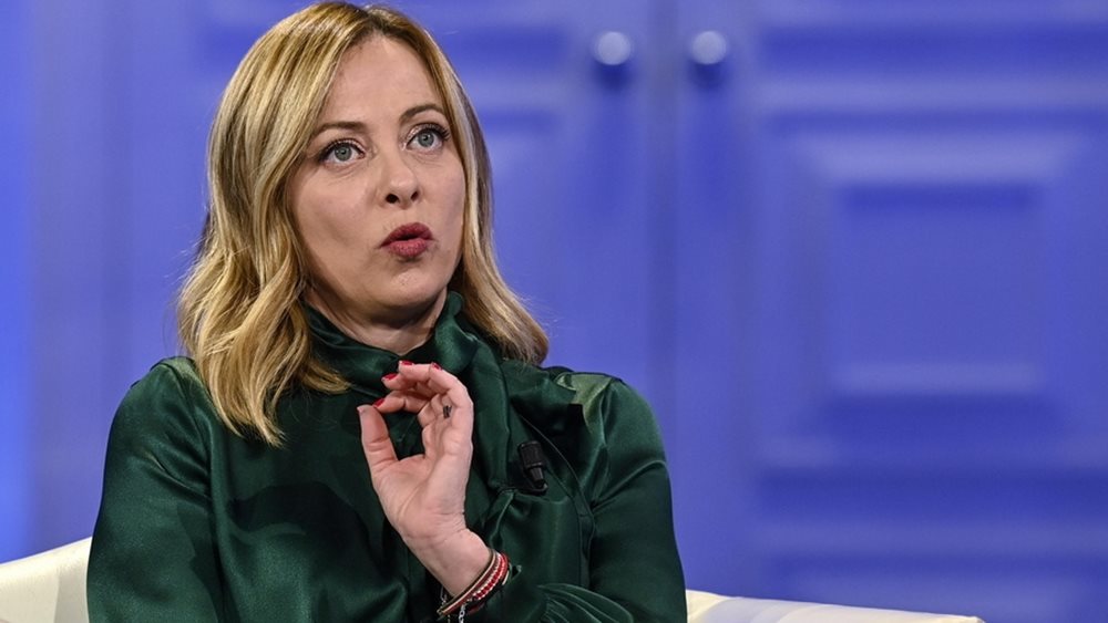 Η Ιταλία παρατείνει τη μείωση των φόρων στα καύσιμα