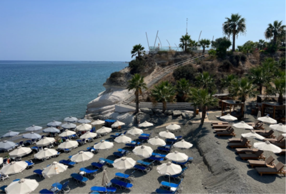 Στο μικροσκόπιο των Αρχών μεγάλη τουριστική ανάπτυξη στο Πεντάκωμο: Το έργο «The Rocks» αναμένεται να αλλάξει ριζικά τον τουριστικό χάρτη της ανατολικής Λεμεσού – Κατεδαφίζεται γνωστή ψαροταβέρνα