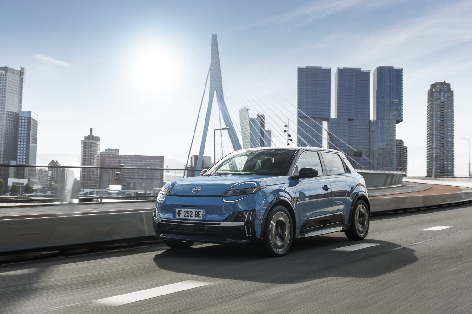 Η νέα γενιά του Nissan Micra γίνεται ηλεκτρική και