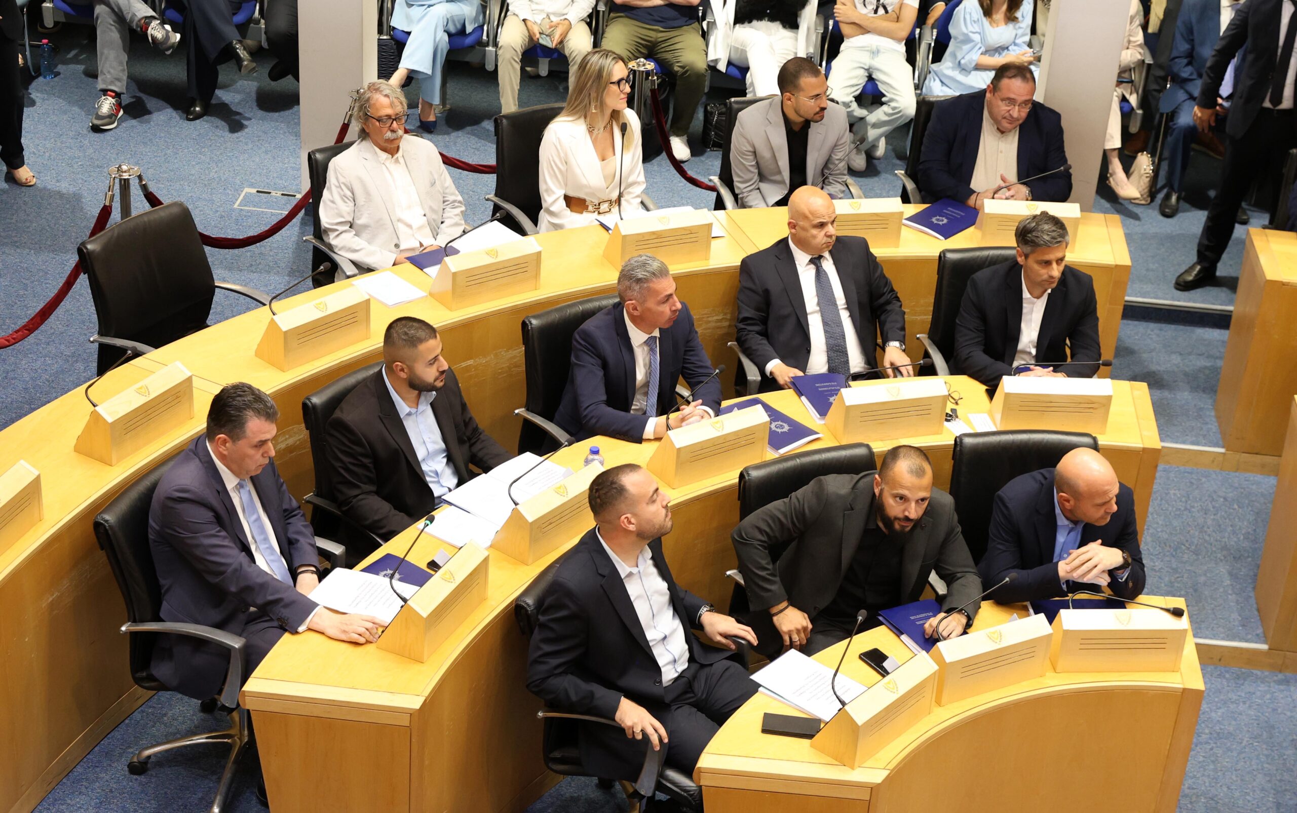 Να πάρει και ο Μπάρος μια προεδρία, γιατί να πάρει το ΕΛΑΜ!