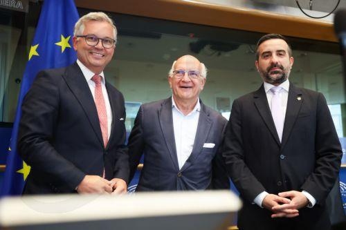 Συμφωνία σταθμός της Κυπριακής Προεδρίας στην ΕΕ: «Κόμβοι» σε τρίτες χώρες και ευρωπαϊκή εντολή Επιστροφής για παράτυπους μετανάστες