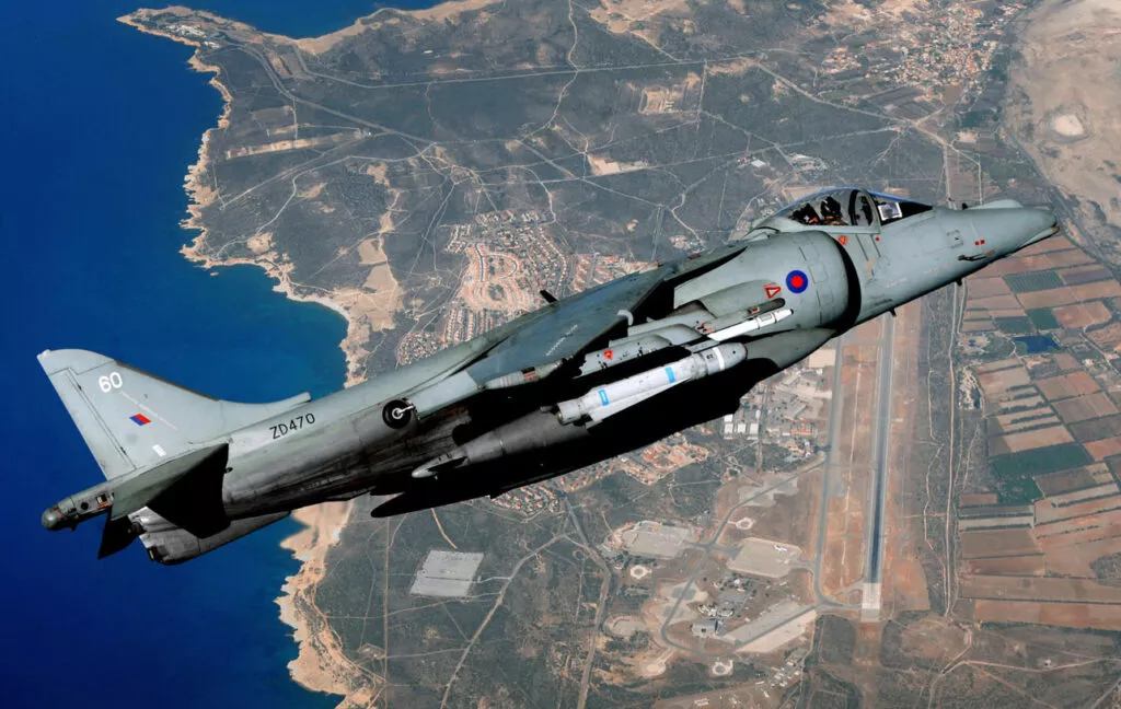Οι Βρετανοί ζητούν από την Κυπριακή Δημοκρατία να δικάσουν 45χρονο για κατασκοπεία – Παρουσιάζουν τον Σουλτάνοφ να παίρνει εντολές από γνωστό καταζητούμενο πράκτορα του Ιράν